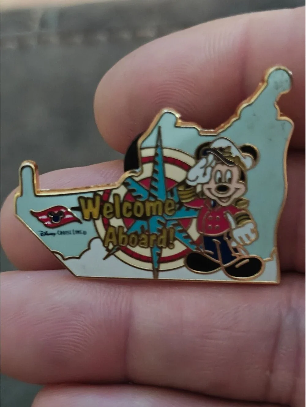 2008 Disney Cruise Line Gold Tone Enamel Pin Featuring Captain Mickey Mouse